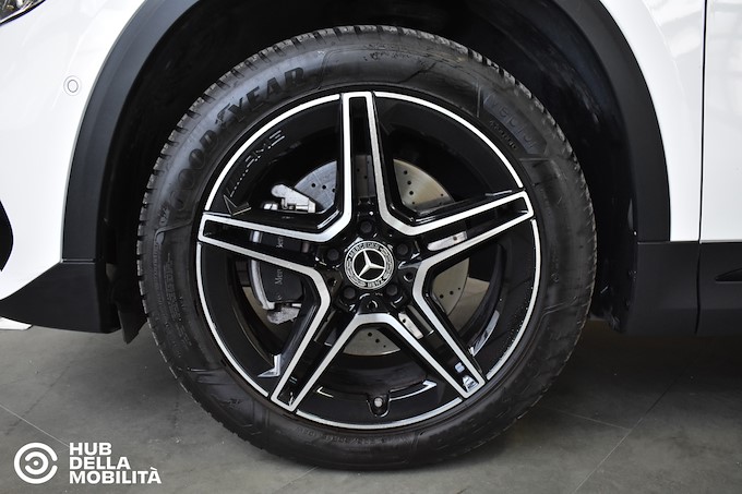 MERCEDES-BENZ GLA 250 e hybrid EQ Premium